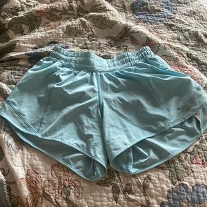 LULUEMON HOTTY HOT LINED SHORT 4IN